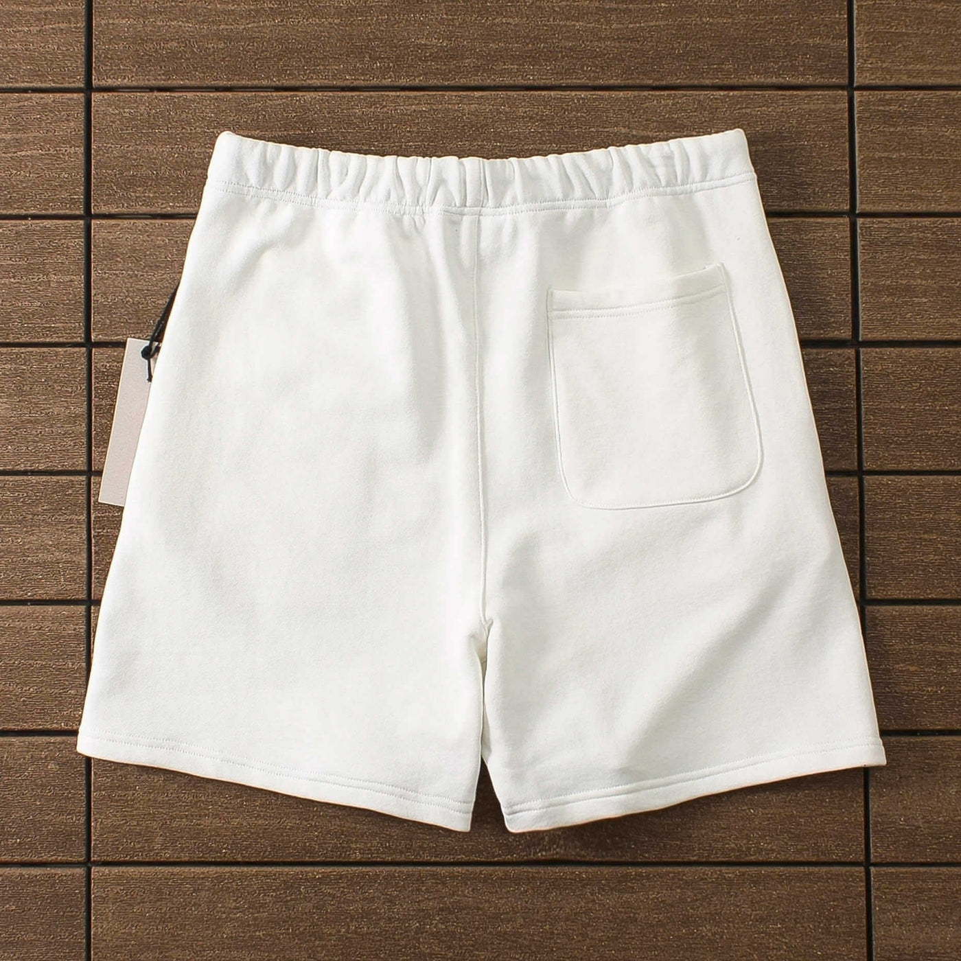 Weiße Shorts „Essence“