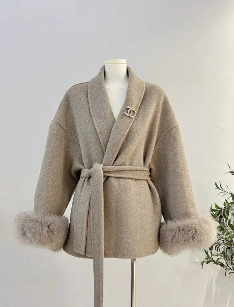 Kate - Premium Mantel Mit Echtfell
