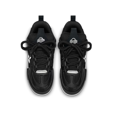 "LV" Skate Black White
